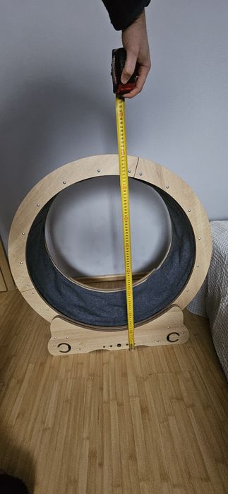 Roată de exerciții / ansamblu joaca pentru pisici – nouă, montată, nef