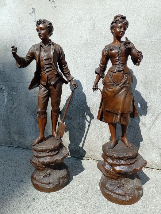 Sculpturi de dimensiuni mari din antimoniu