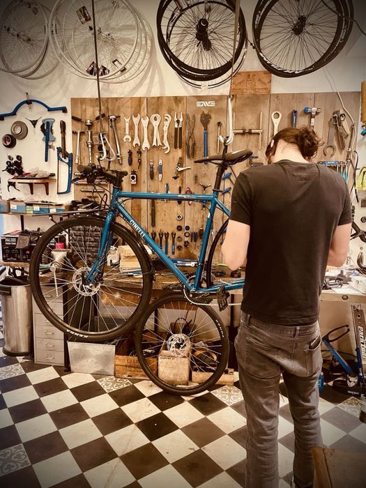 Ремонт велосипедов и электро самокатов Velosiped  va elektr samokat re