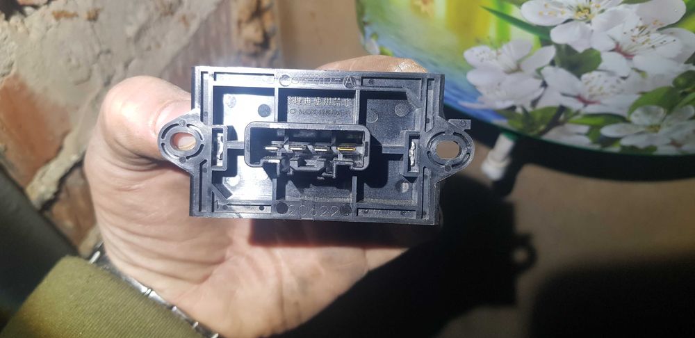 Резистор ниссан тиида/ноут