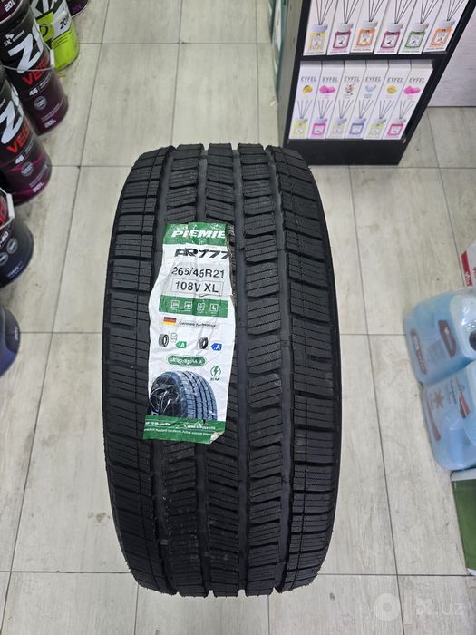 PREMIER 265/45/21