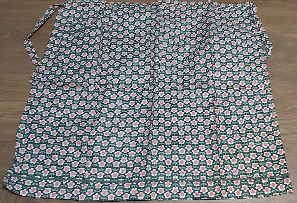 Нови готварски престилки