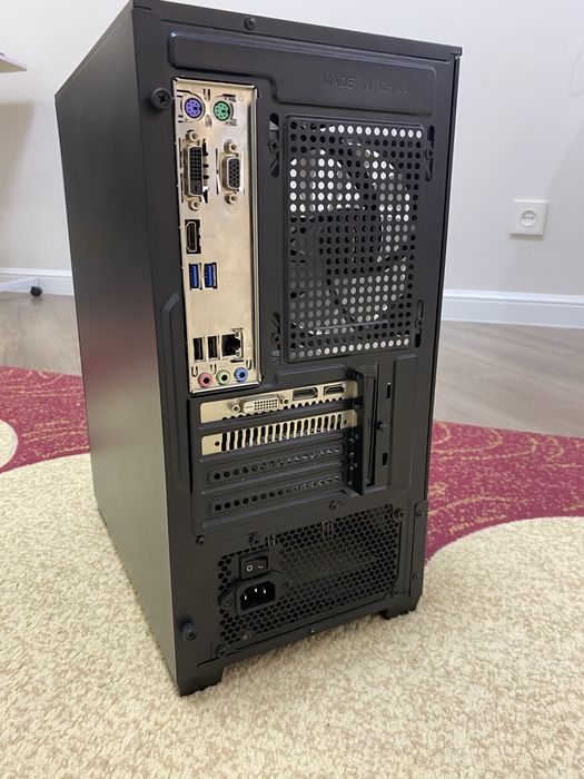 Компьютер игровой продается