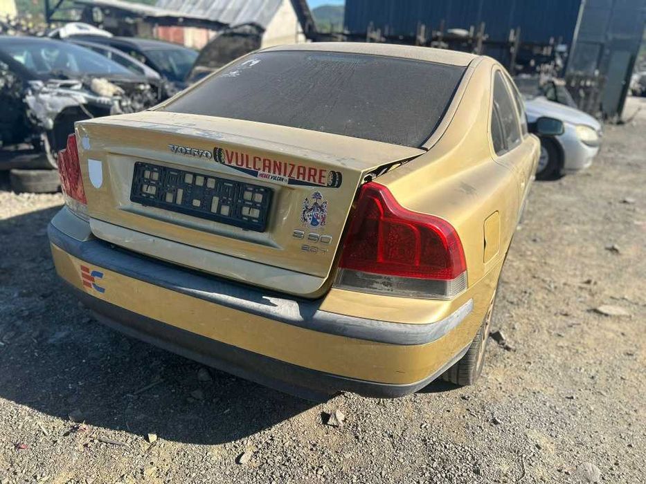 Dezmembrez Volvo S60 2.0T BENZINA 2003 manual B5204T5