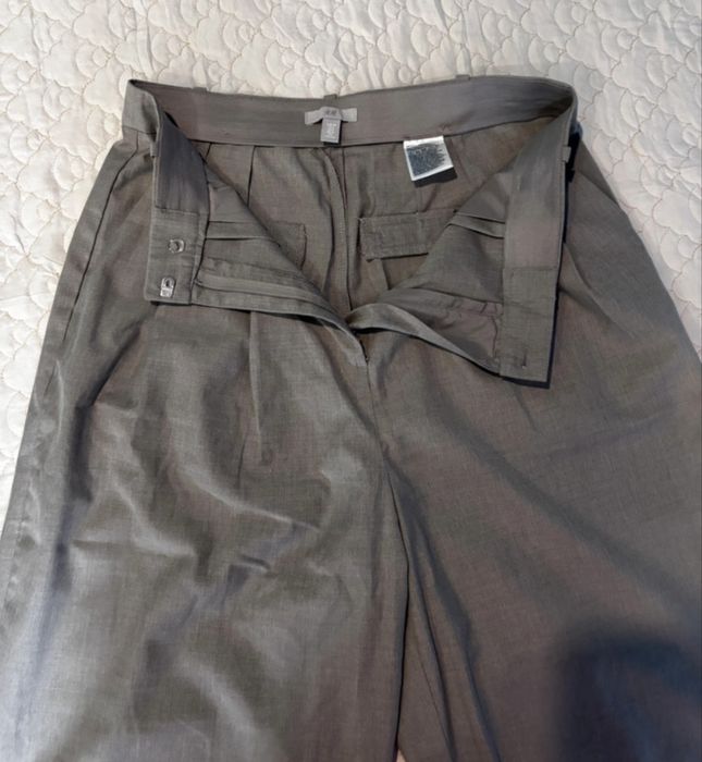 Pantaloni noi fara eticheta