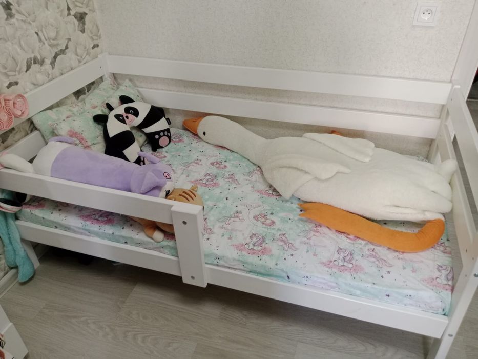 Продам детскую кровать
