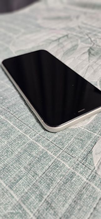 Iphone 11 в отличном состоянии