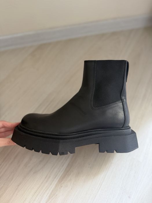 Ботинки Zara б/у