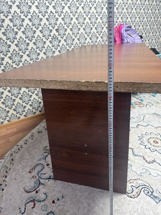 Стол     кухонный