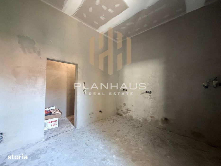 Apartament 2 camere ,Centrul Vechi,Ghe.Sincai, parter înalt , Baia Mar