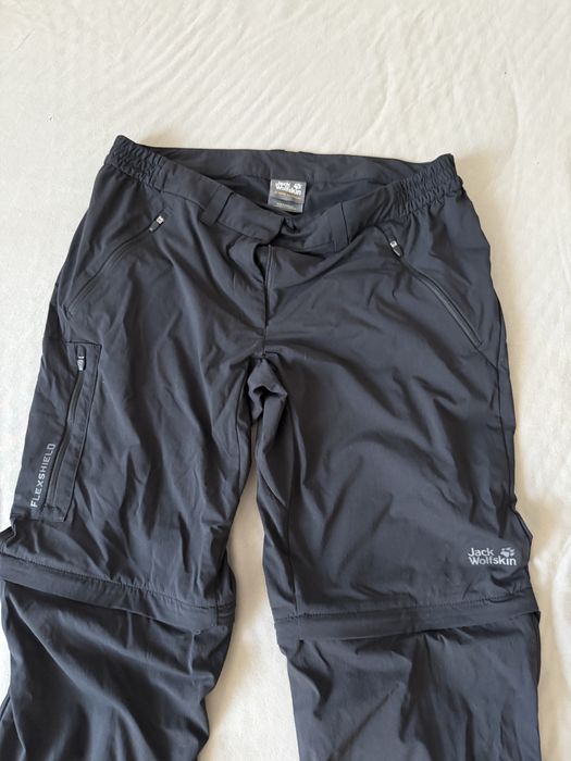 Vand pantaloni jak wolfskin