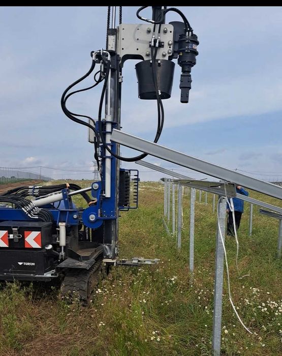 Predare Leasing - Inchiriere Soneta 3 in 1  lucrari de batere stalpi fotovoltaici, insurubare surub ,  foreza cu burghiu