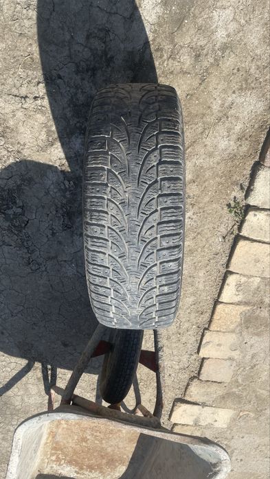 Шины 215/60/R16.