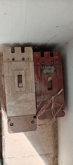 Выключатель российский