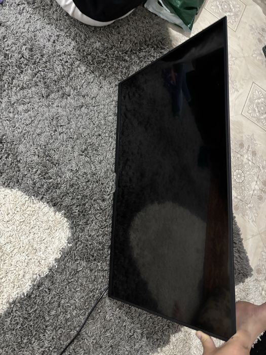 Продам смарт телевизор