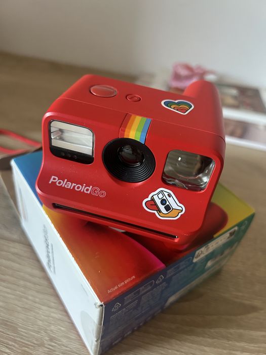 Aparat Polaroid Go Generation2, camera instant rosu