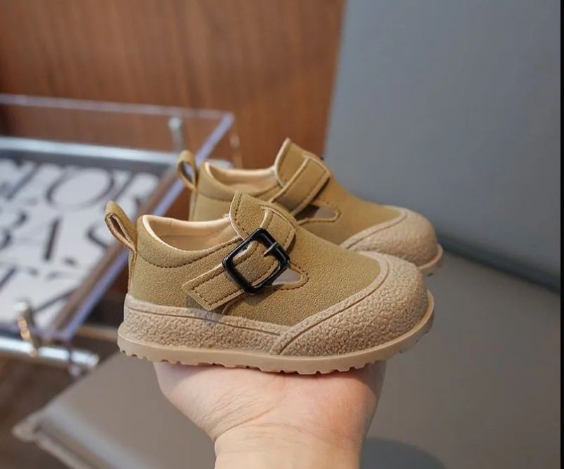 Кроссовки для мальчика