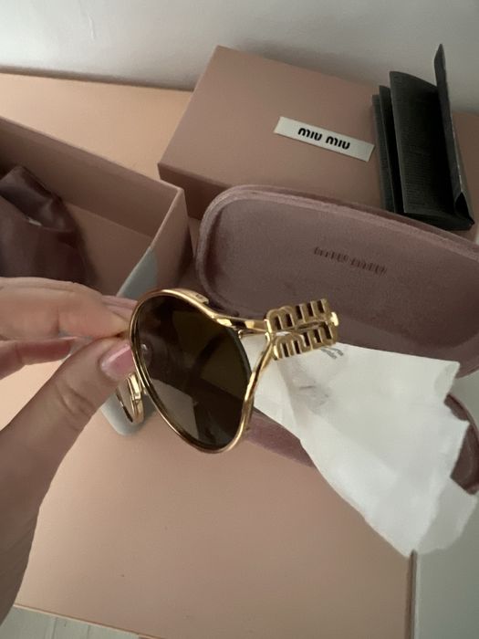 Ochelari de soare Miu Miu