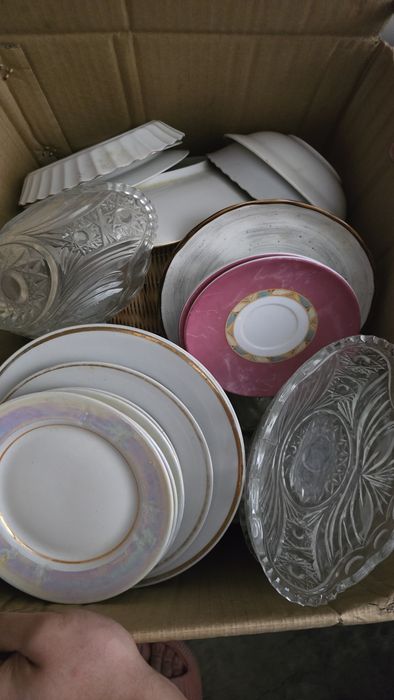 Продам много посуды 5000т