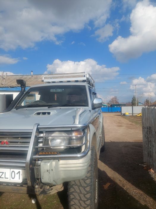Продам Паджеро 2