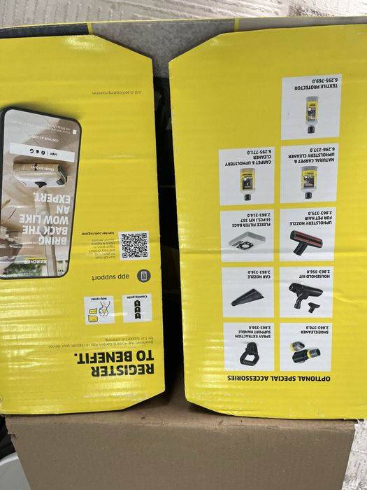 Пылесос  моющий Karcher SE 4