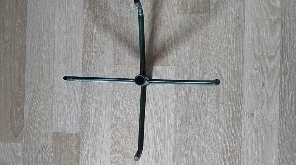 Suport brad artificial, cu 4 picioare, reglabil, metal