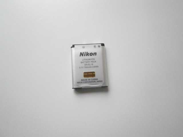 Фотоапарат Nikon Coolpix S2700