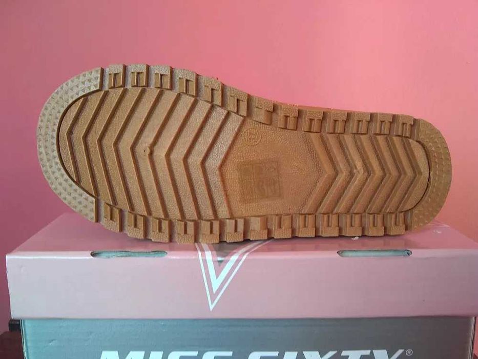 Miss Sixty- детски боти