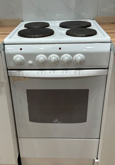 Продам электроплиту
