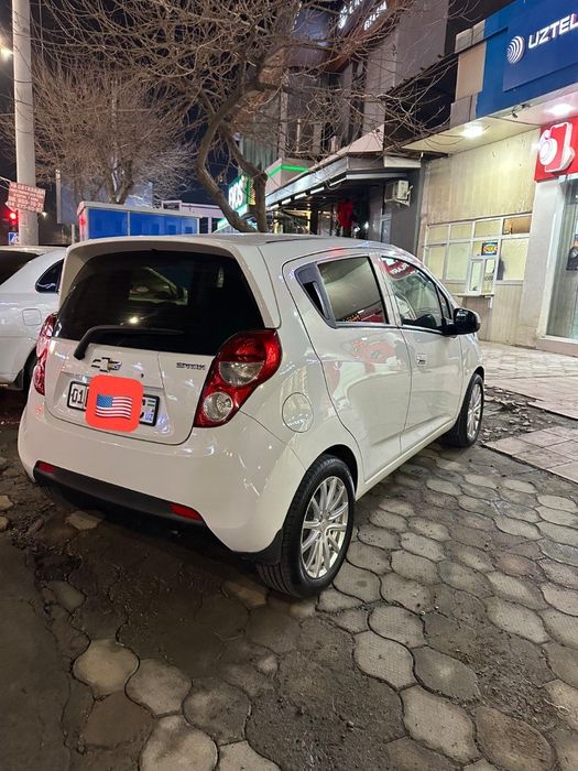 Срочно продайотся спарк 2021 год