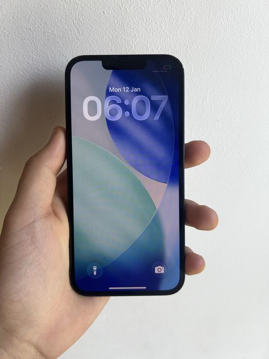 Iphone 13 midnight