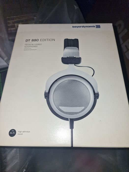 Beyerdynamic DT 880 32 oма о saund blaster x G6