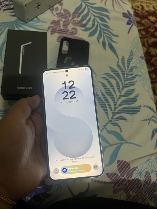 Samsaung S25 с гарантией