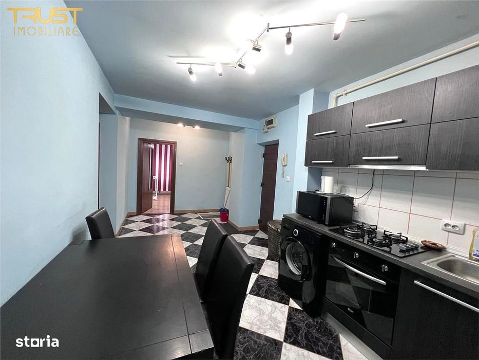 Apartament 3 camere | Decomandat |  strada Nasaudului | Demisol propri