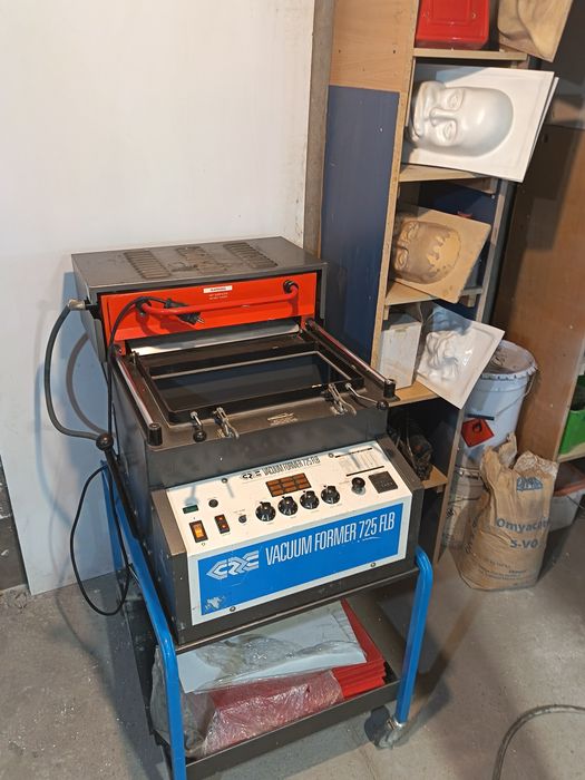 Vand urgent aparat termoformare profesional