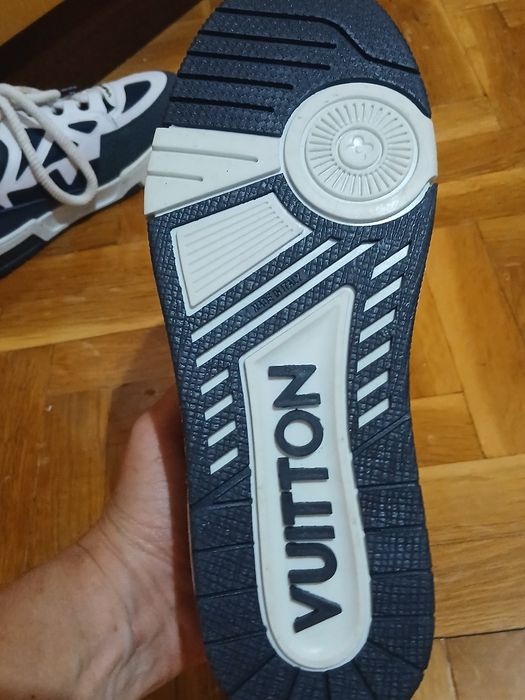 Маратонки LOUIS Vuitton Намаление
