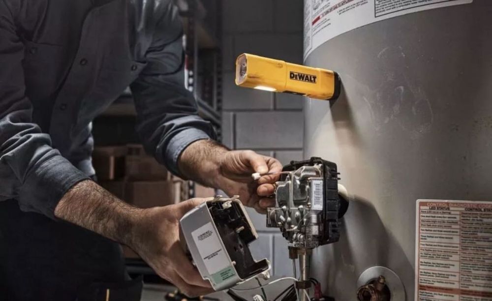 Девольт Фонарики dewalt DCL 182 DCL 183