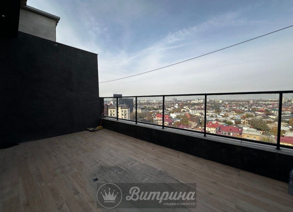 Продаётся отличная квартира с личной терассой
