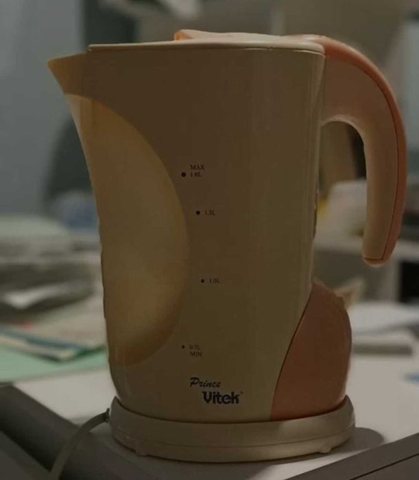 Чайник электрический vitek