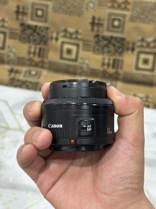 Обектив canon EF 50mm
