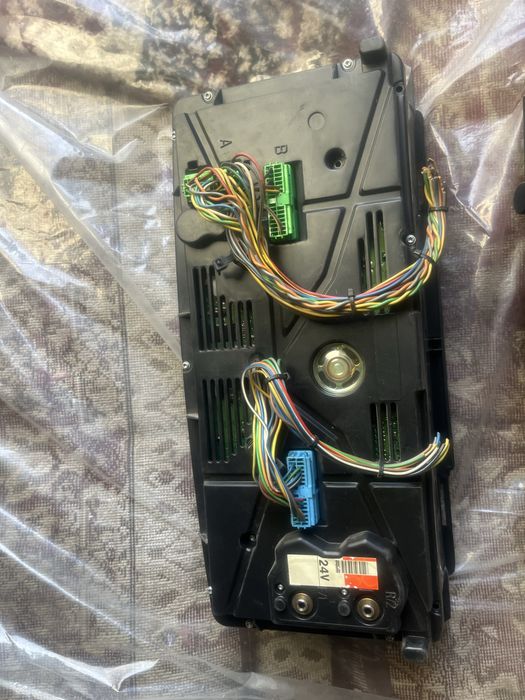 Щиток прибор Volvo FH12