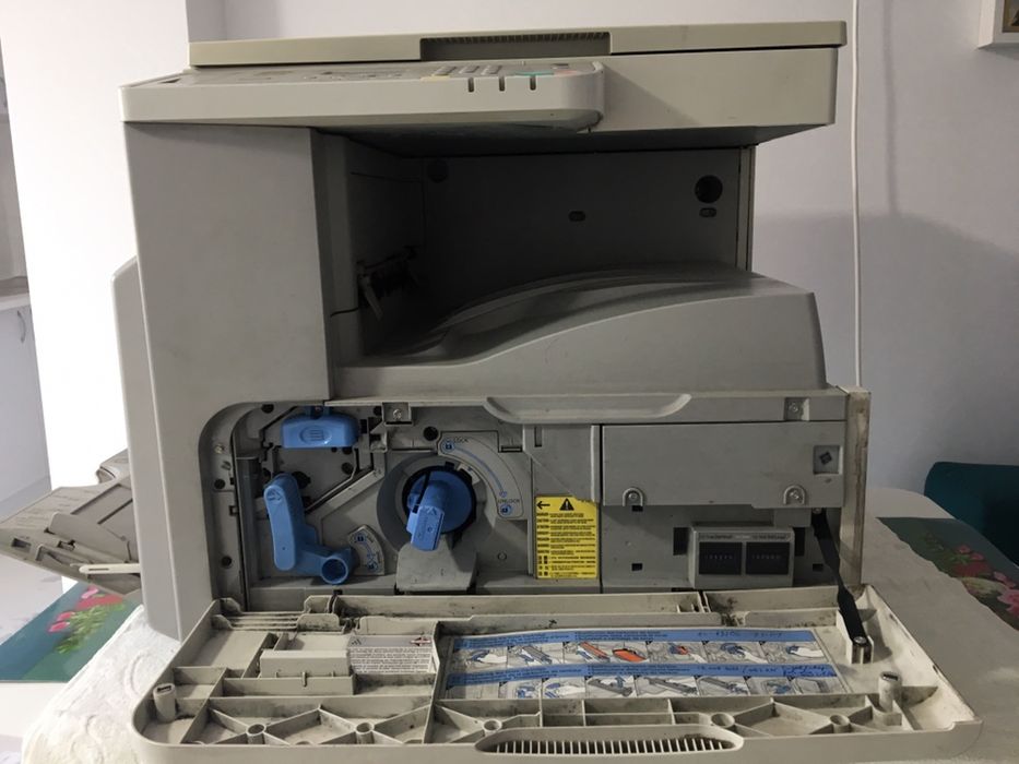 Xerox copiator canon 2318