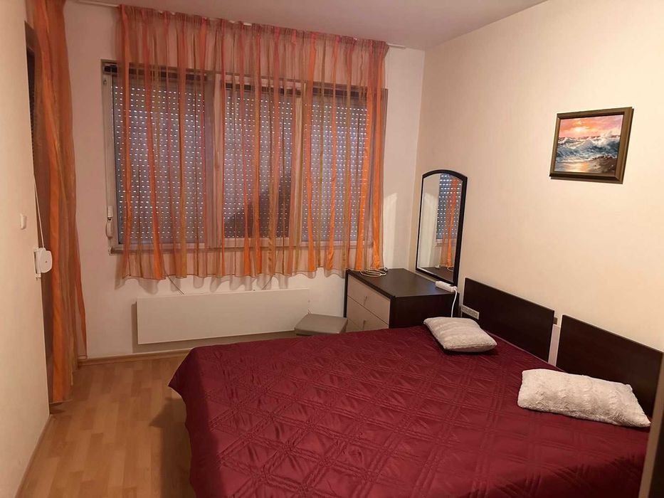 Тристаен с паркомясто в к-с Ривиера парк - к.к. Златни пясъци