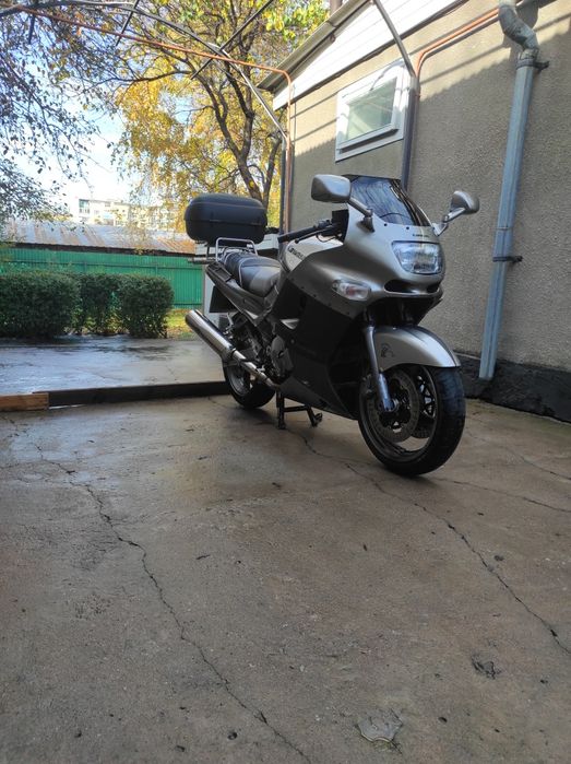 Кавасаки zzr 600