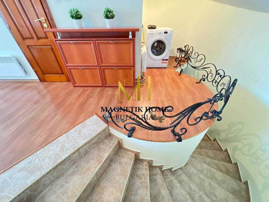 Дава се под наем Двустаен апартамент в Бургас, Център - 120 кв.м за 612 € - Снимка #5