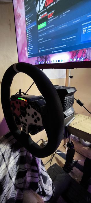 Продам Руль Moza r3