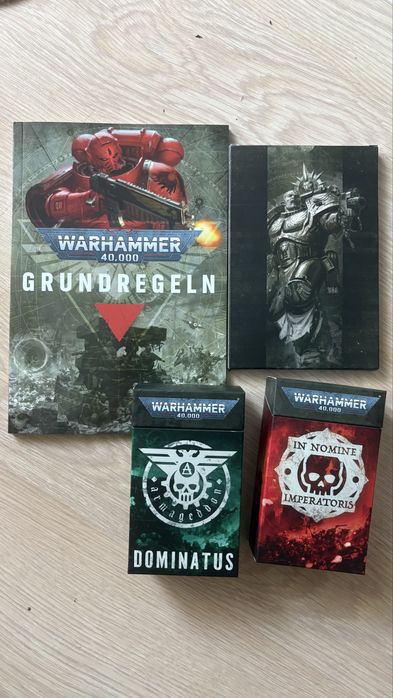 German language Warhammer Armageddon Decks, character cards rules