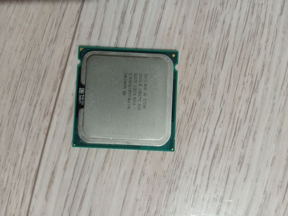 Оперативная память 12гб 8+4 и процессор