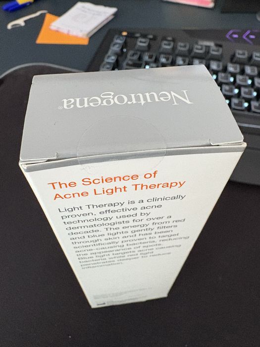 Aparat tratament acnee Neutrogena