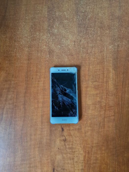 Huawei Nova Smart(DIG-L21)